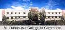M.L._Dahanukar_College_of_Commerce